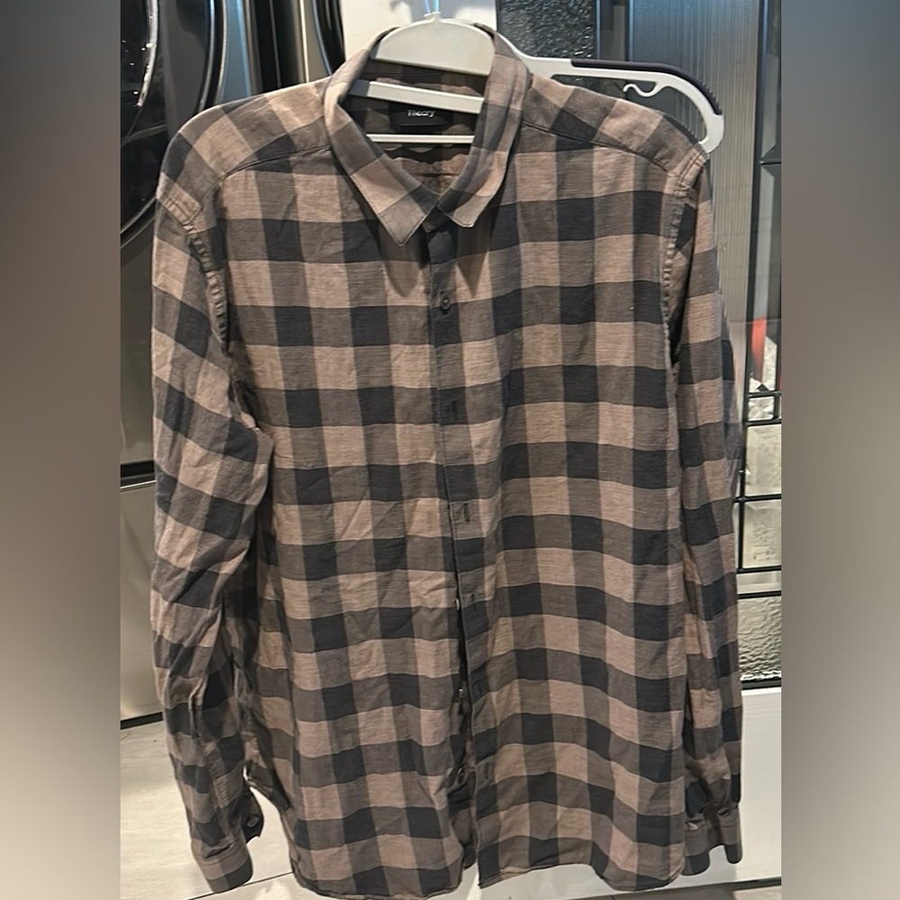 Theory Men’s Flannel Button Down Size Large - image 1